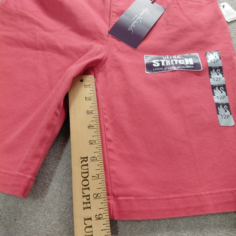 Gloria Vanderbilt Amanda Coral Embroidered Bling Capri Womens 12 Petite Pockets